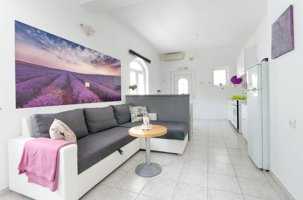 Apartments Ines Banjol Exterior foto